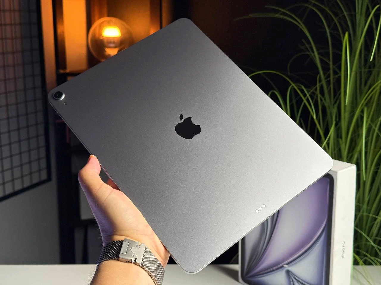 Apple iPad Air 13 M3 (2025) - купити планшет Айпад Ейр 2025: ціни
